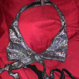 SOLD —- Iheartraves wrap top